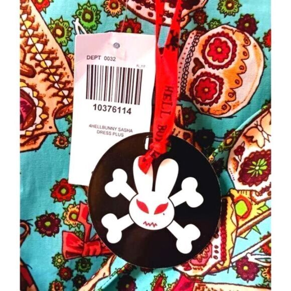 Hell Bunny Plus Size Retro Chic Sweetheart Neckline SkullHearts,Swing Midi Dress - Picture 12 of 15